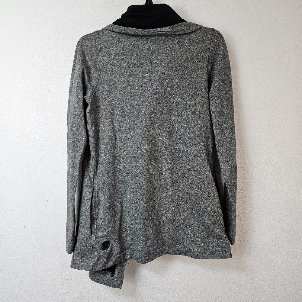 Lululemon Savasana Wrap Jacket Size 4 Gray - Picture 5 of 6